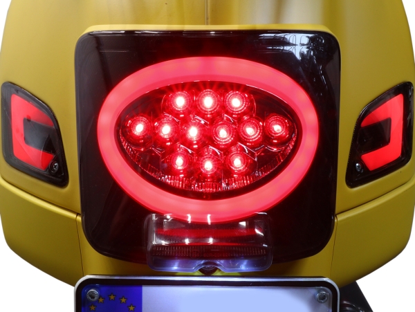 LED-Rücklicht Slimstyle - MOTO NOSTRA - Vespa GT/GTS/GTV 125-300 ccm (Bj. 2005-2018) - schwarz